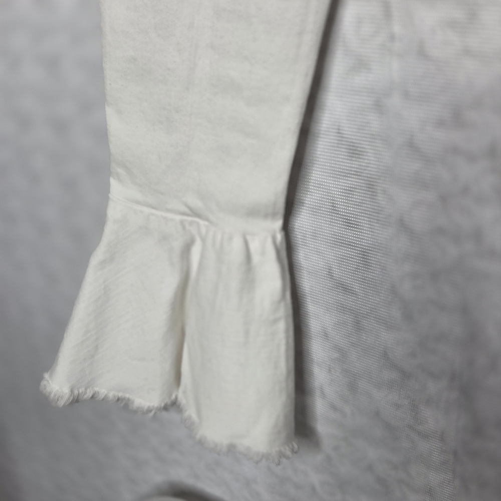 Frame Denim Off-White Jeans with Metallic Button - Picture 6 of 7